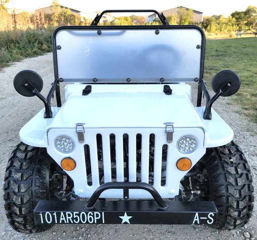 Witte die Mini Gas Golf Cart Jeep-ELITEuitgave met Douaneranden en Stootkussengloed wordt opgeheven
