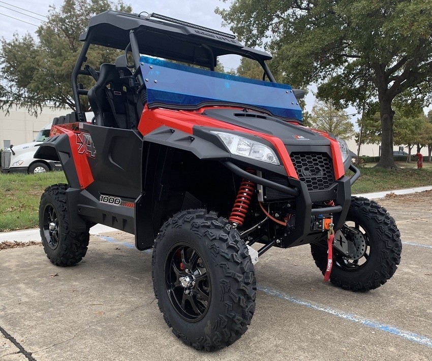 Gasvoertuig 1000 UTV Side by Side Full ABS Dak Twee broers Racing Uitlaat