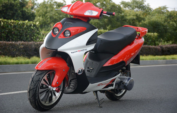1 cilinder 4 Slag Volwassen Scooter Luchtkoeling 150cc 59 Mijlen/H Maximum Snelheid